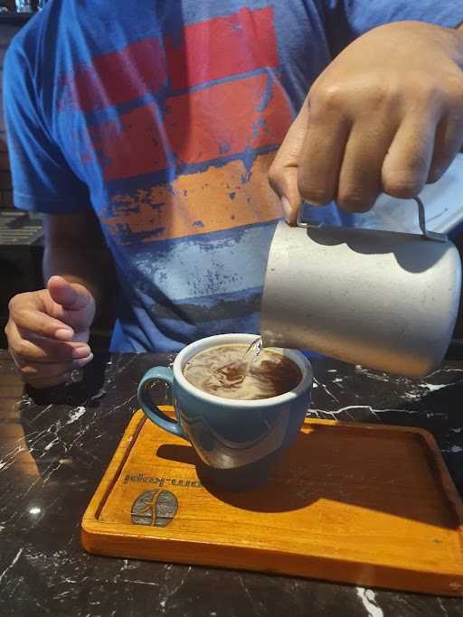 Om.Kopi 3