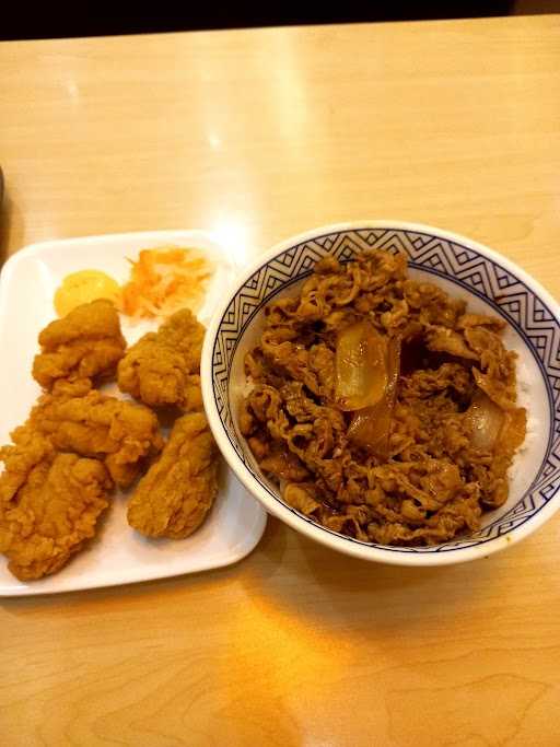 Yoshinoya Matos 3