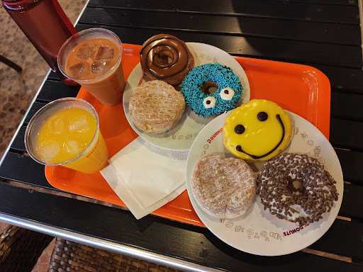 Dunkin' Donuts 9