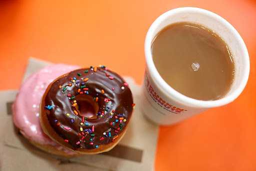 Dunkin' Donuts 4