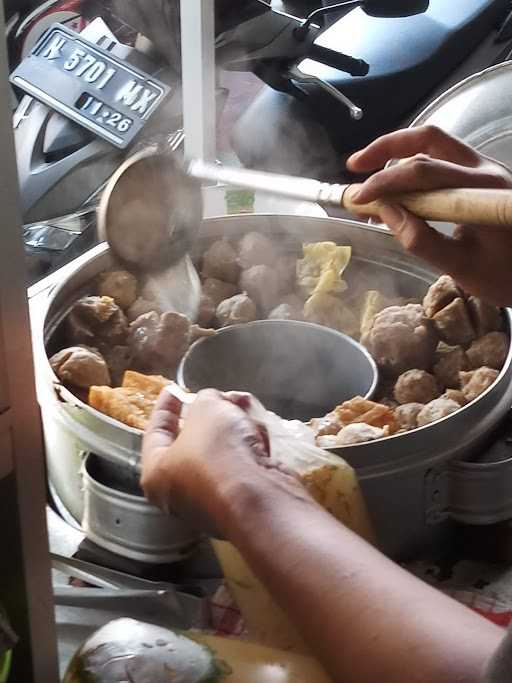 Kartika Bakso Jarang Pulang 4