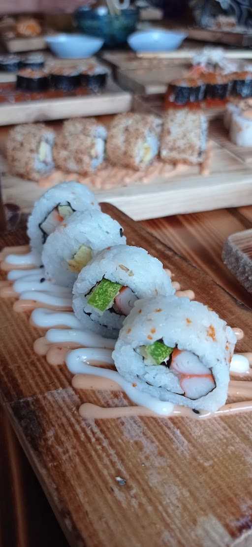 Kizuna Sushi Malang 10