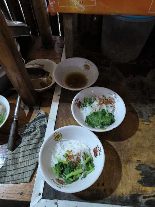 Mie Ayam & Bakso Solo Pak Doel 3