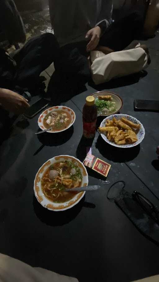 Mr. Ni Meatball/Bakso Restaurant 4