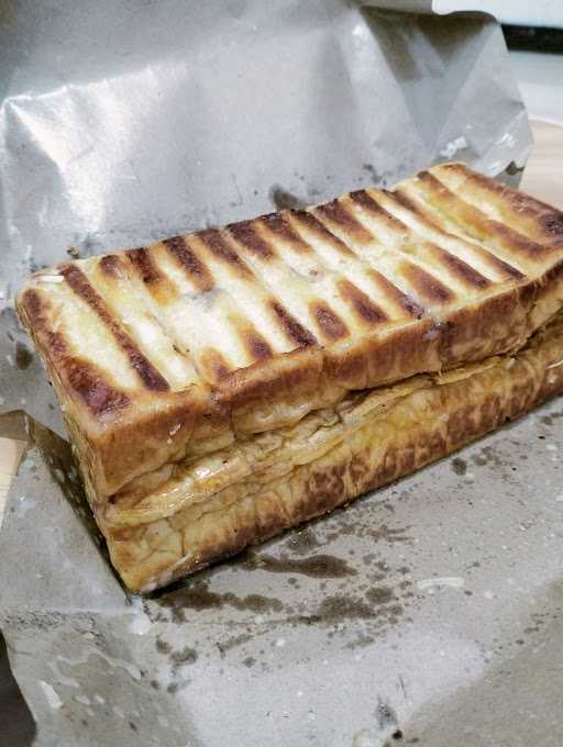 Roti Bakar Bandung Sabila 7