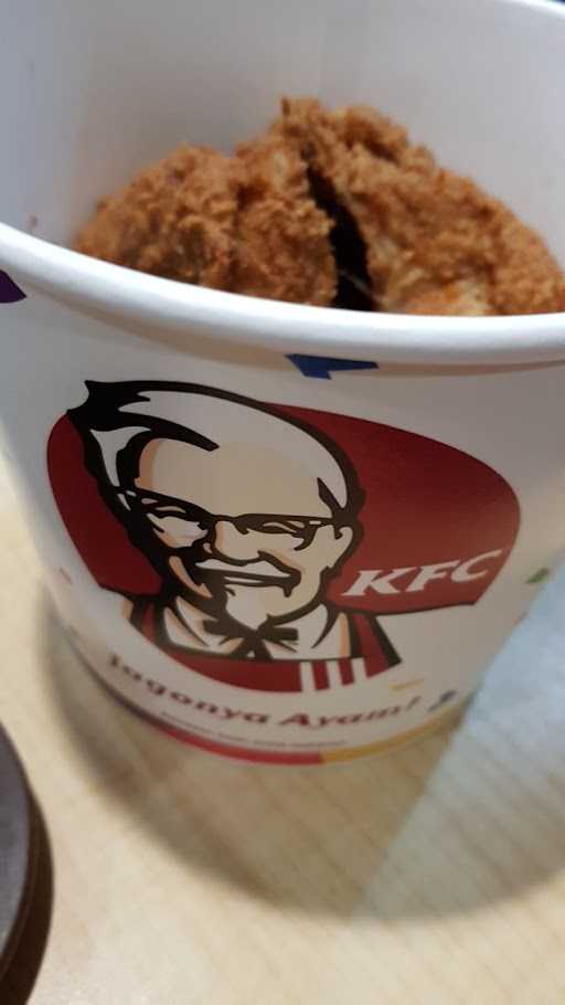 KFC - Nagoya Hill 8