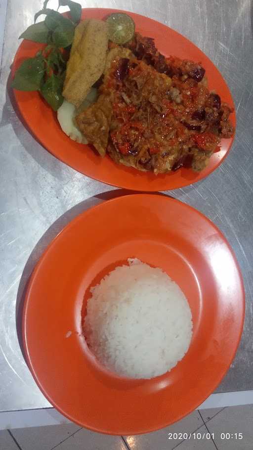 Mie Aceh Ayam Penyet 8