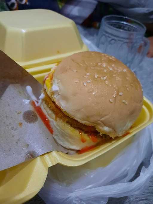 Burger Pojok Esbe 5