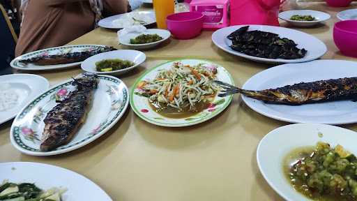 Ikan Bakar Pak N'Dut 8