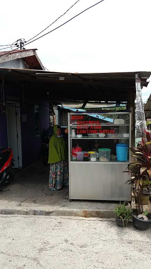 Lontong Dan Cendol Oma Kembar 1