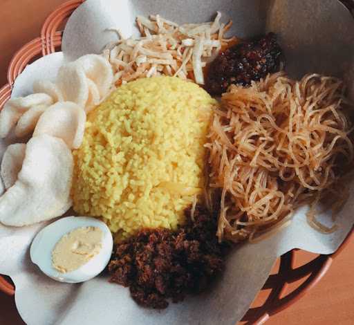 Nasi Kuning Oma Ebot 7