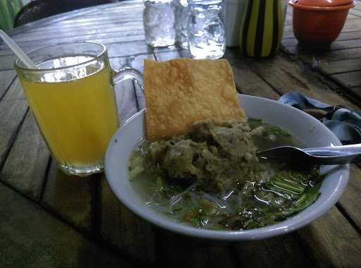 Petir Bakso Restaurant 1