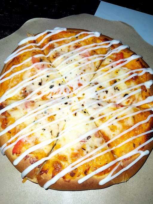 Syashafia Pizza 1