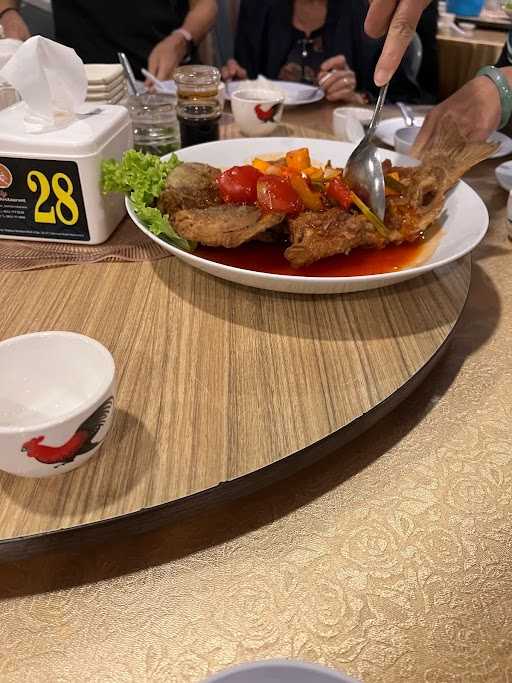 Yi Jia Qin Family Restaurant 10