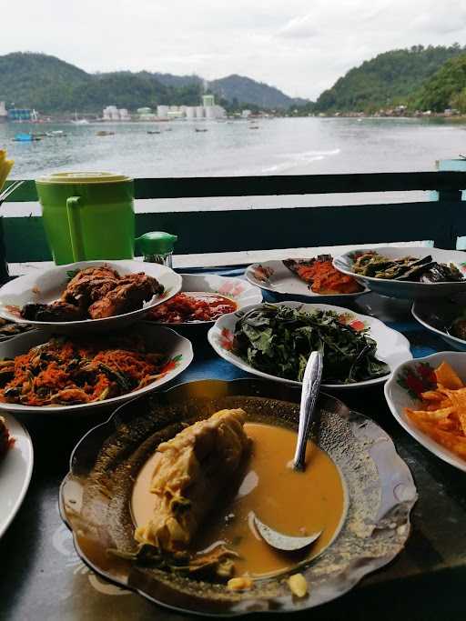 Lapau Nasi Hasanah Ikan Karang 2