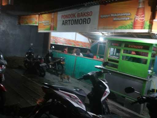 Pondok Bakso Artomoro 3