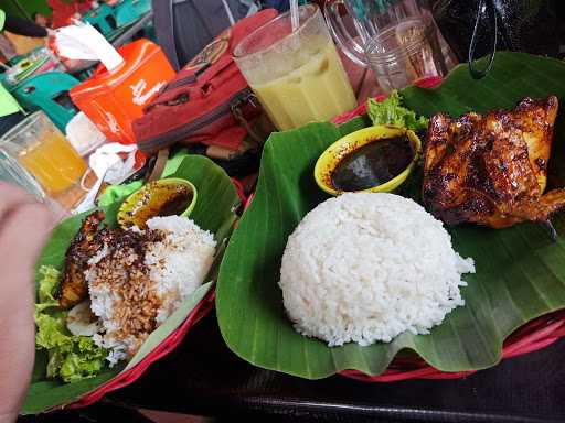 Ayam Penyet Kondang Rasa Brebes 8