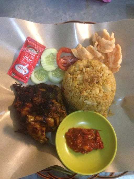 Ayam Penyet Mak Yen 8