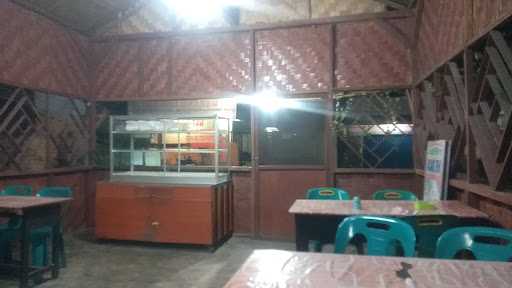 Warung Kak Emi 7