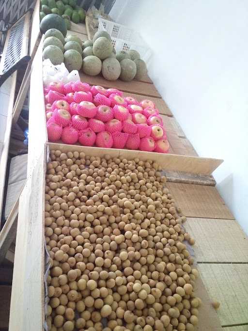 Aneka Buah 6