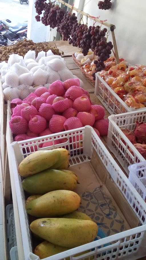 Aneka Buah 8