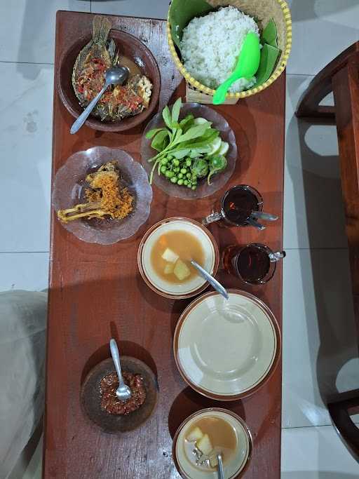 Rumah Makan Sinar 2 2