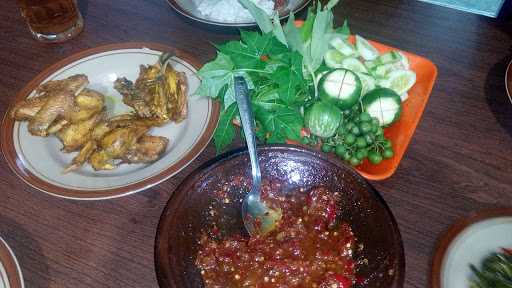 Warung Makan Nn 3