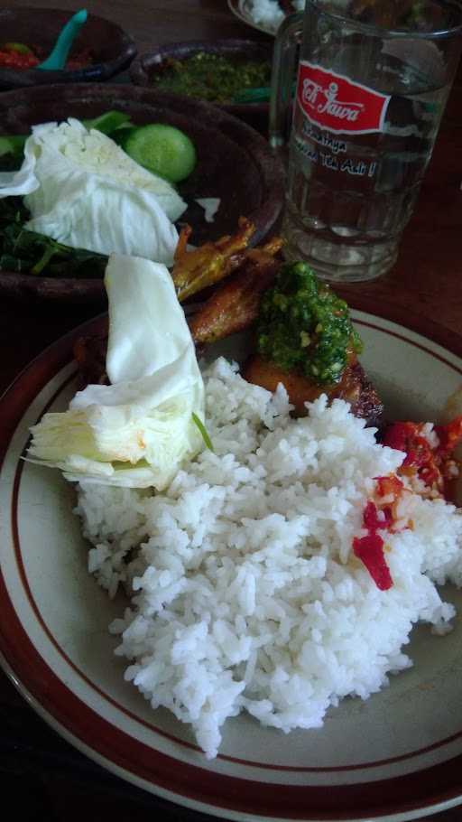 Warung Makan Tikungan Sari Sambal Dadak 9