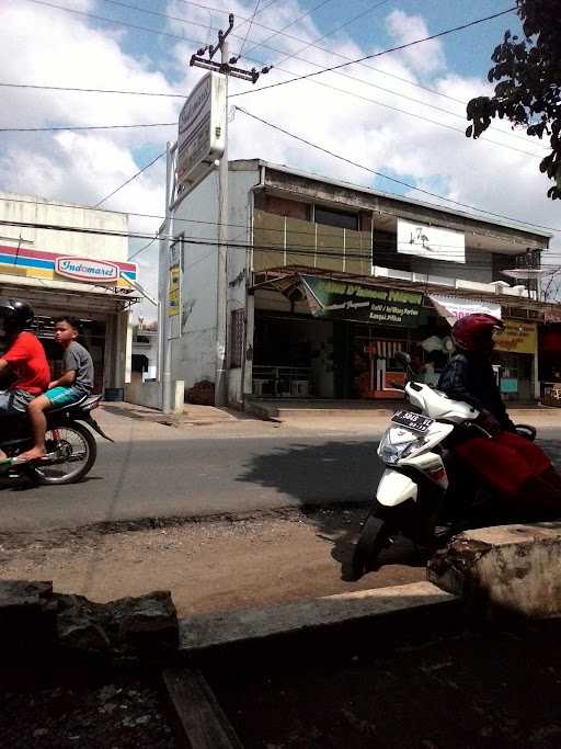 Nyoklat Klasik Lumbung||Unit Almatin Tupperware 6