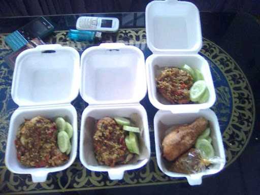 Ayam Chicken Geprek Fitri 4