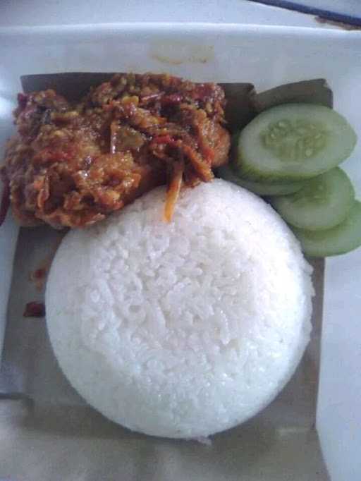 Ayam Chicken Geprek Fitri 2