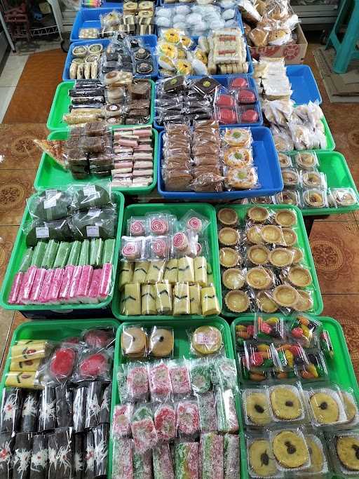 Kios Kue & Snack Mbak Sekar Ayu 5