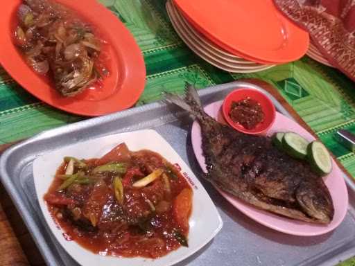 Ikan Bakar Medan 9