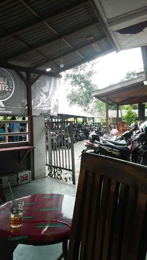 Meetnite Cafe Magelang 6