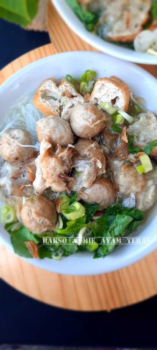 Bakso & Mie Ayam Teras 9