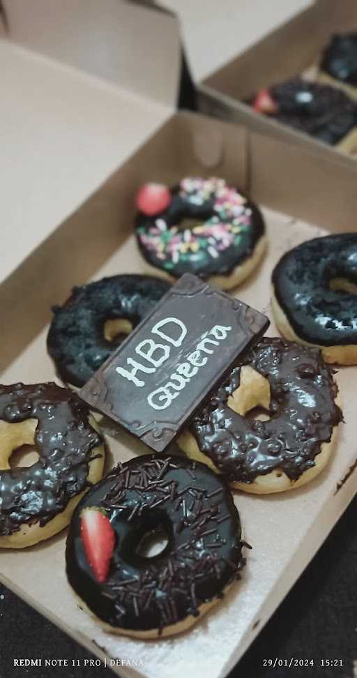 Damdut Donuts 1