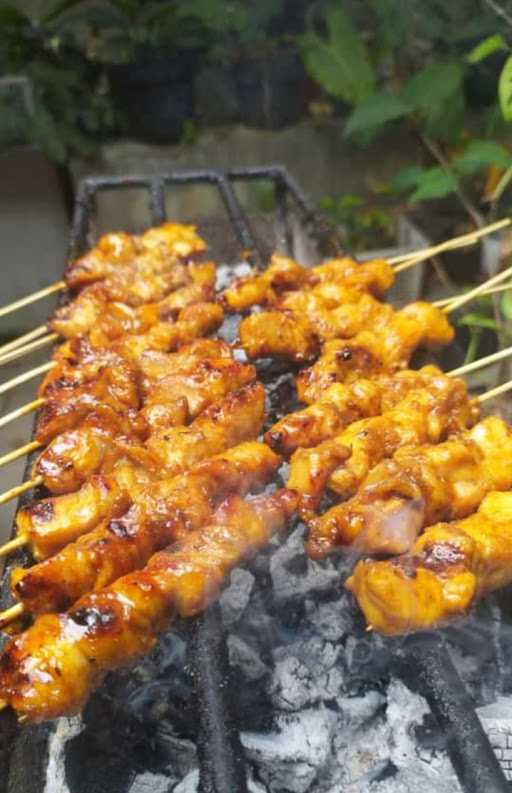 Sate Ayam Madu Mbak Dian 9