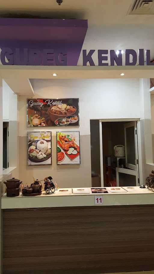 Gudeg Kendil Food Street 9