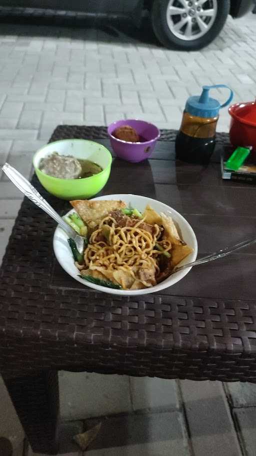 Cafe Humbala & Mie Ayam Bakso 3