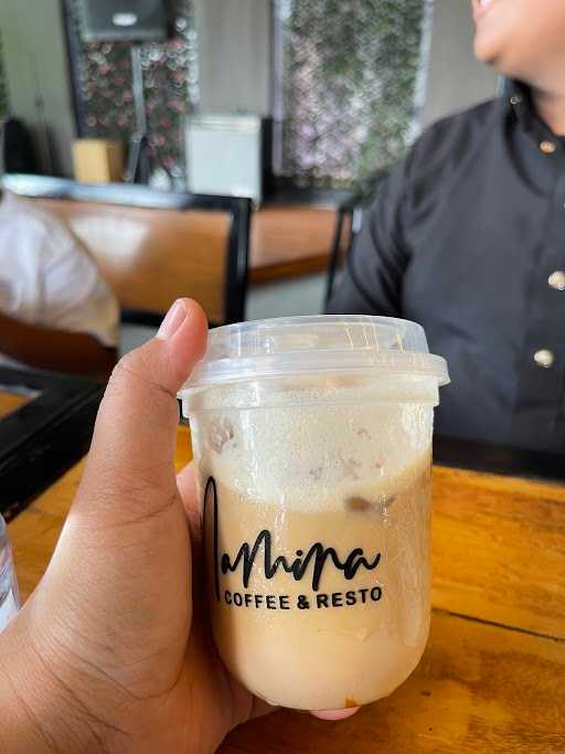 Namina Coffee & Resto 10