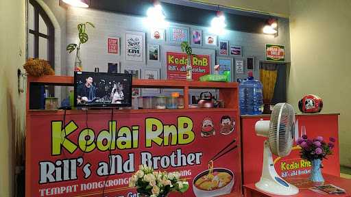 Kedai Rnb 10