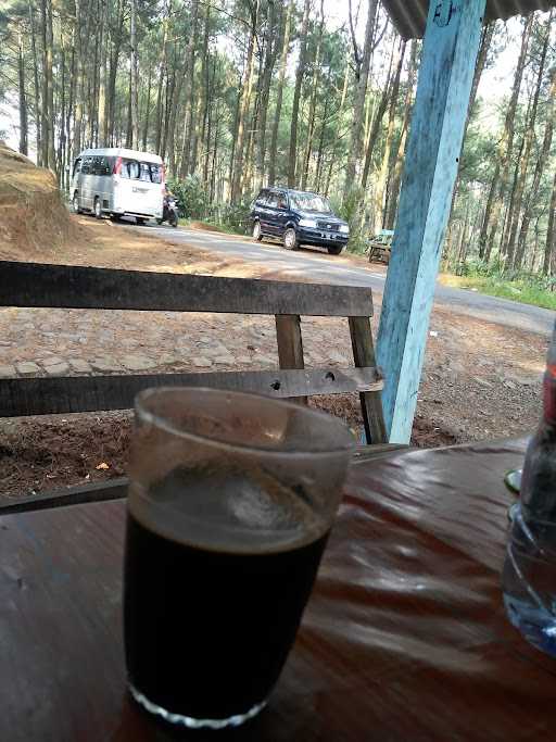 Warung Kopi Tengah Hutan 1