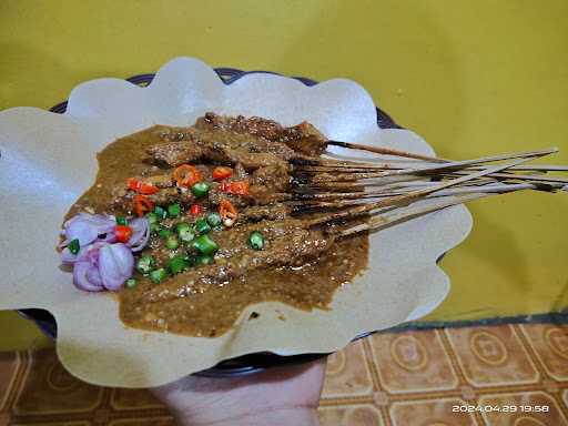 Warung Sate Pengkolan 1