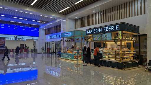 Maison Féerie - East Coast Center 10