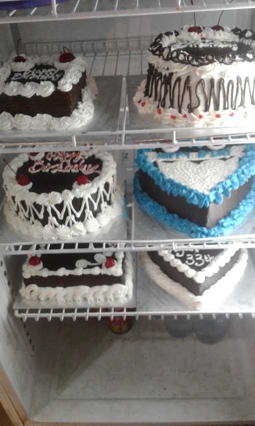 Toko Kue  Arini Cake  7