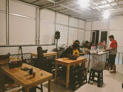 Kedai Mustika Braja 6