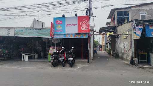 Bawain Steak, Lubang Buaya 4