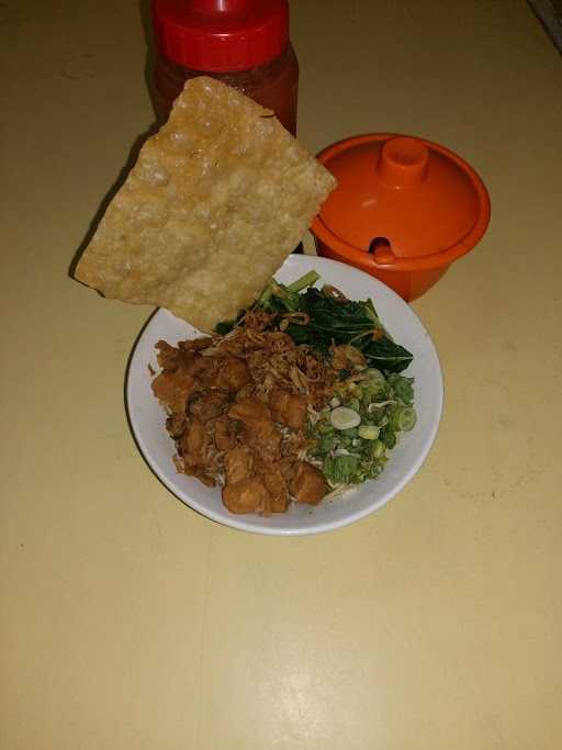 Mie Ayam Bakso Wonogiri Halim 8