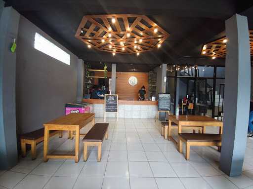 Temanku Kedai Galeria 9