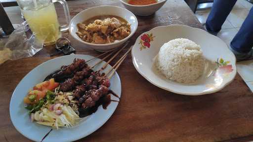 Warung Sate Solo Pak Agus Halim 8